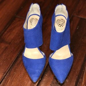 Vince camuto blue pointy heel